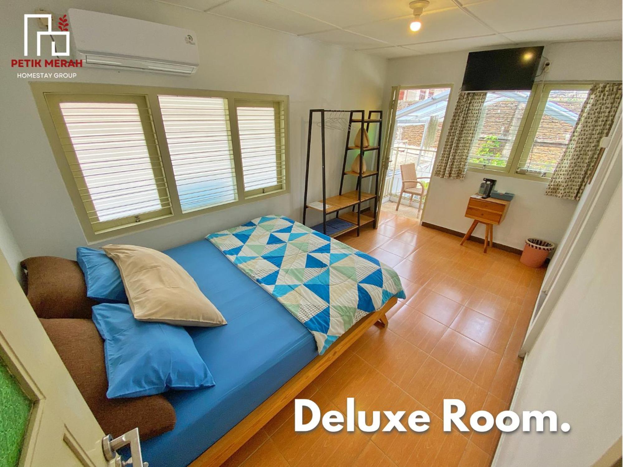 Petik Merah Homestay Pakualaman Exterior photo