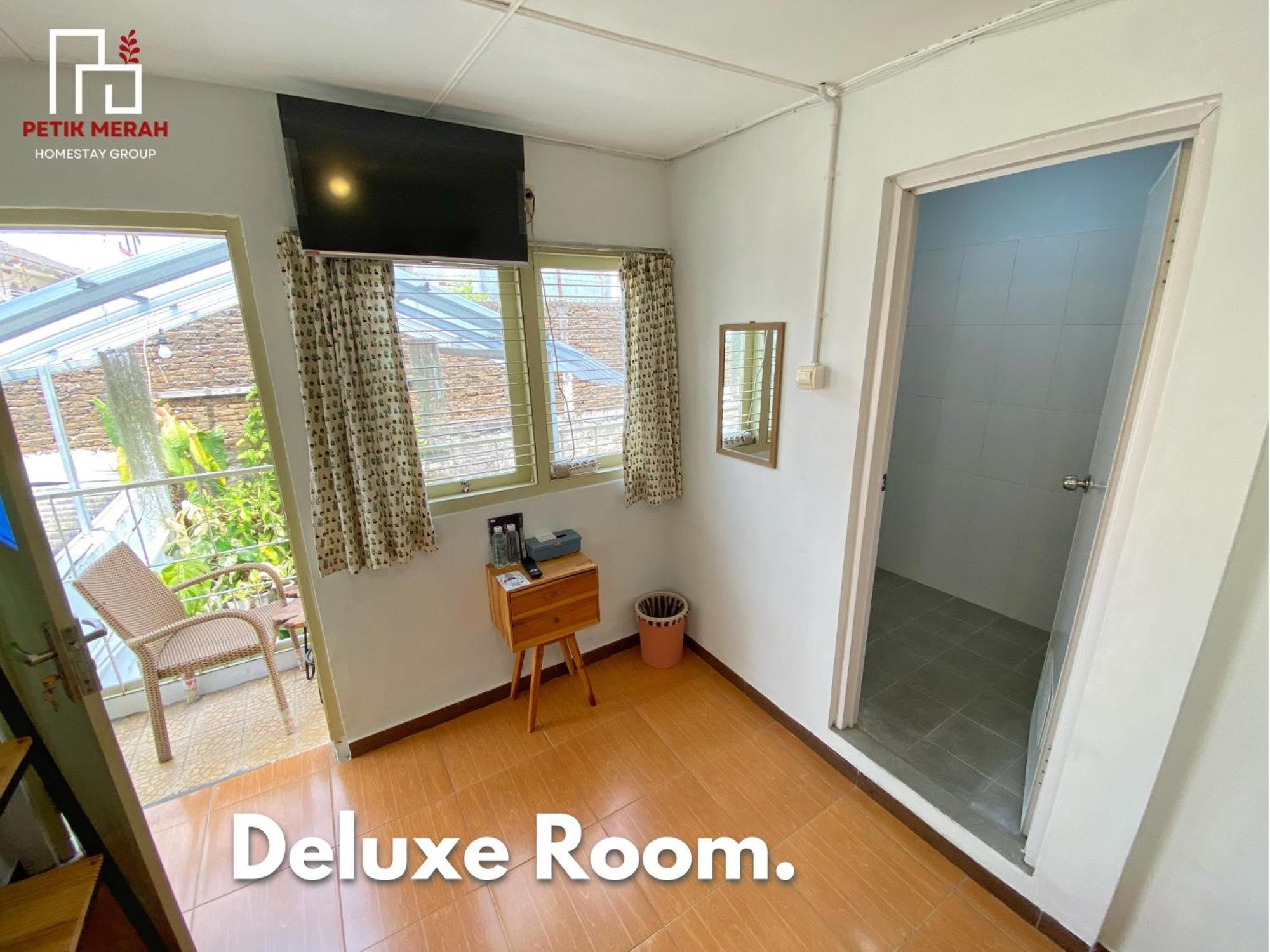 Petik Merah Homestay Pakualaman Exterior photo